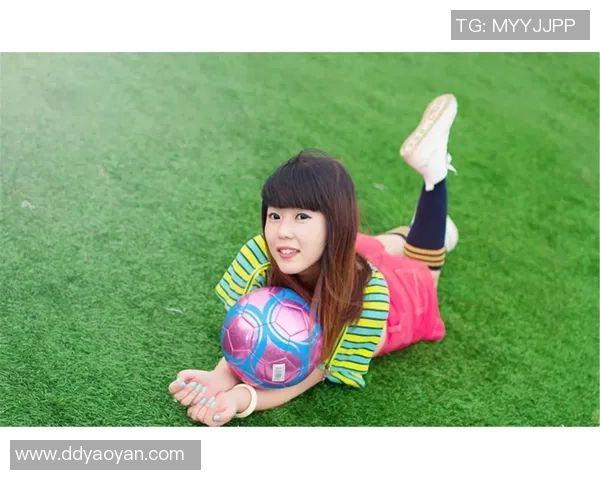 女球迷与足球明星亲密合影精彩瞬间大集合